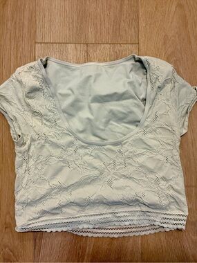 Women's Aerie Lace Style Cropped